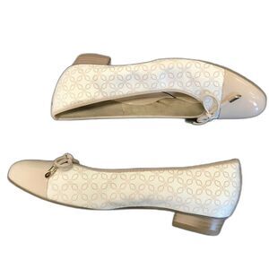 Ara Belinda White Leather & Nude Patent Leather Ballet Flat w/ Bow Women’s US 7
